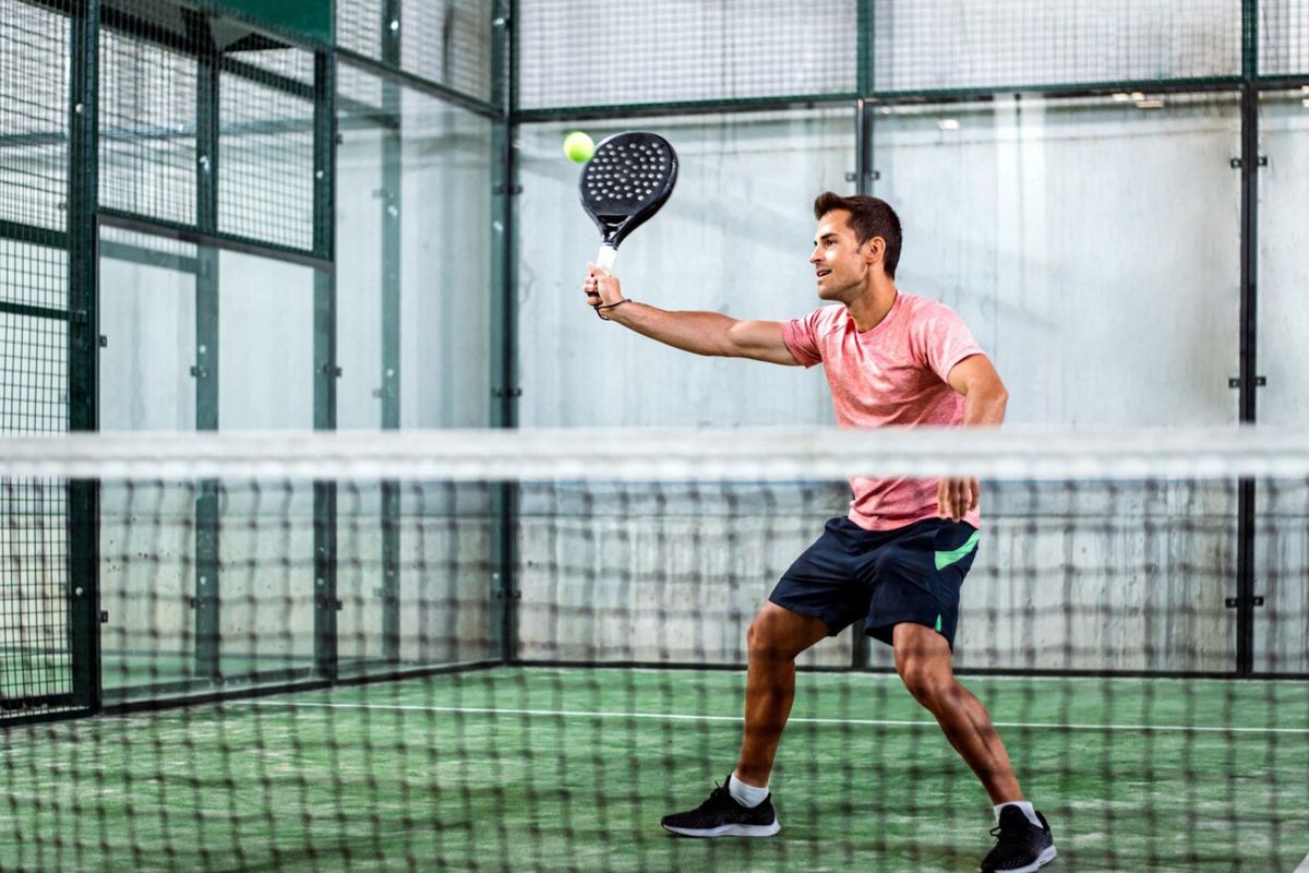Padel: Dari Hobi Pribadi Menjadi Fenomena Olahraga Global (dan Kontroversi Pajak di Indonesia)