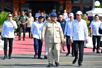 Kehangatan Prabowo-Jokowi di Solo Membantah Rumor Kerenggangan