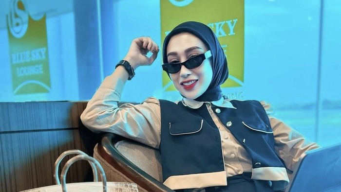 Bantahan BPOM: Produk Kosmetik Reza Gladys Tak Terdaftar