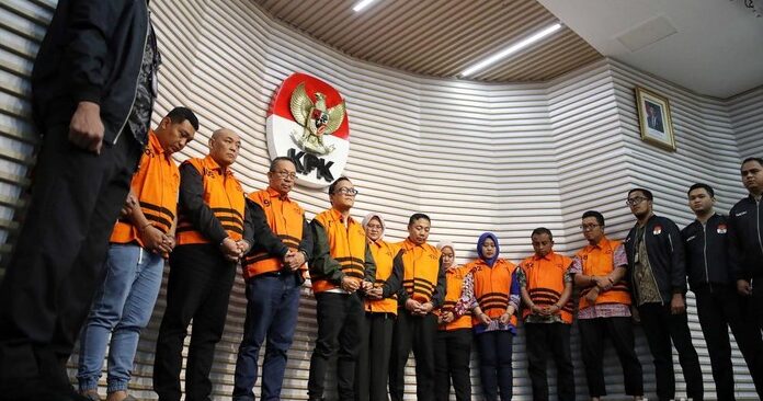 Eks Wamenaker dan 10 Tersangka Lain Diduga Gunakan Uang Hasil Pemerasan untuk Beli Aset Mewah