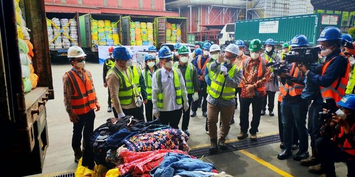 Kementerian Perdagangan Musnahkan 19 Ribu Bal Pakaian Bekas Impor Senilai Rp 112 Miliar